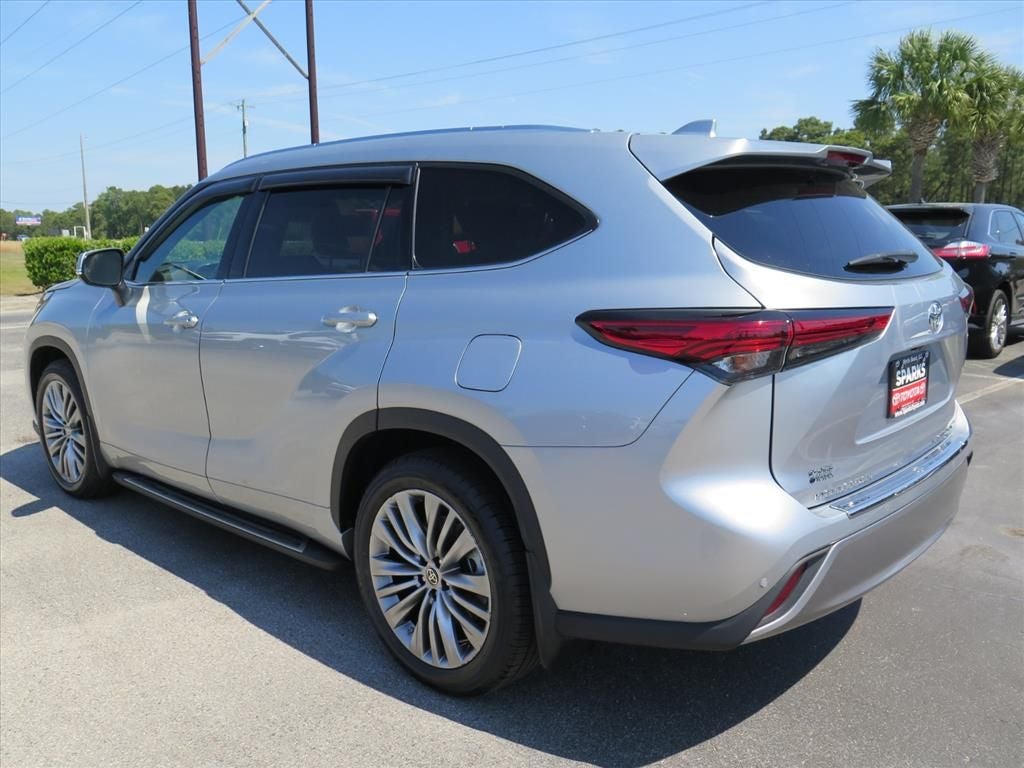 2021 Toyota Highlander Platinum