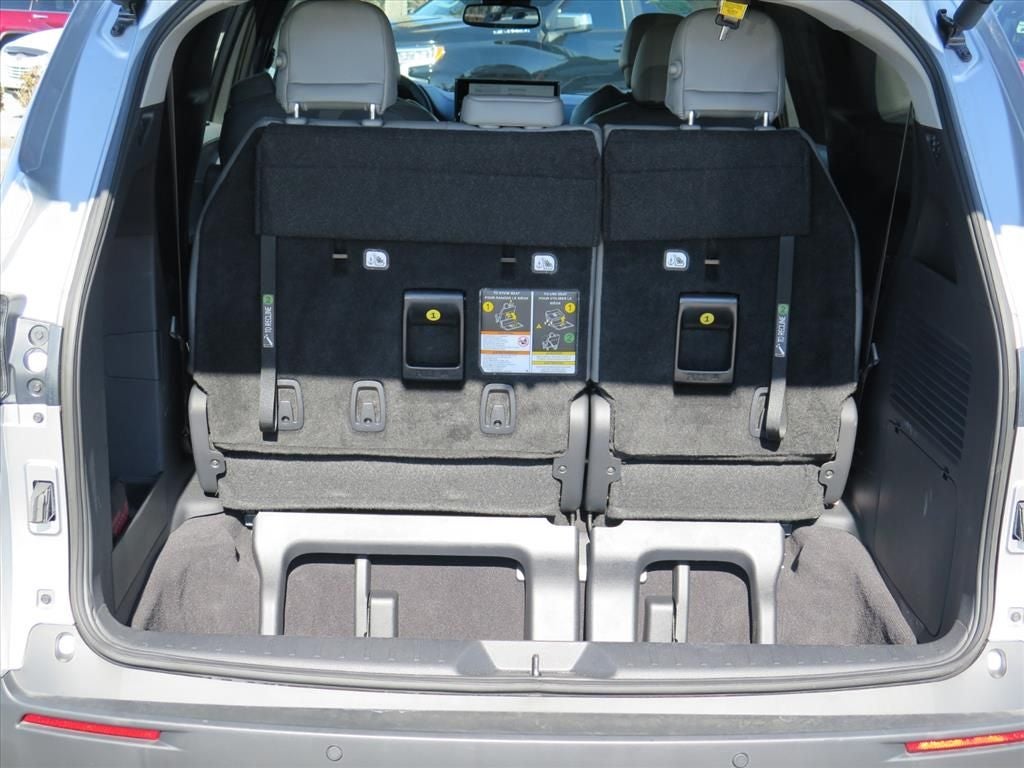 2025 Toyota Sienna XLE 7 Passenger