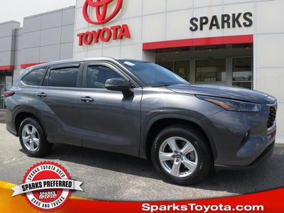 2023 Toyota Highlander LE