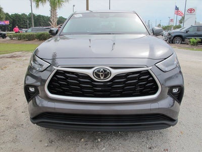 2024 Toyota Highlander LE