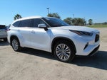2024 Toyota Highlander Platinum