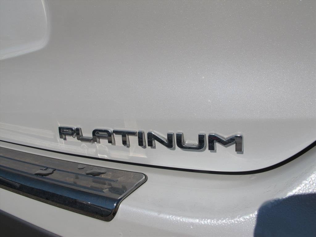 2024 Toyota Highlander Platinum