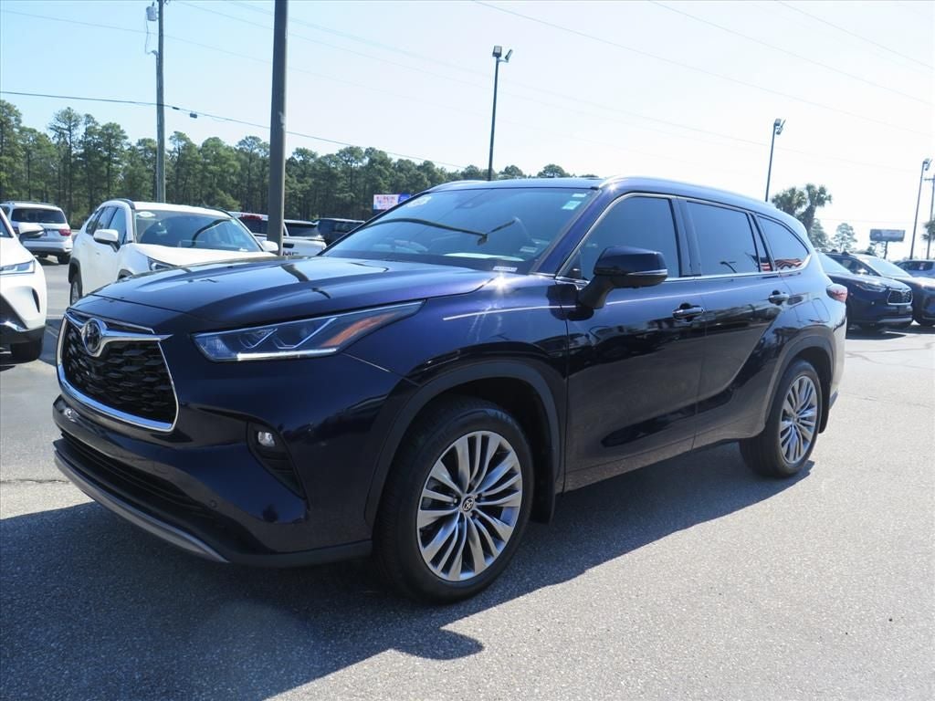 2024 Toyota Highlander Platinum