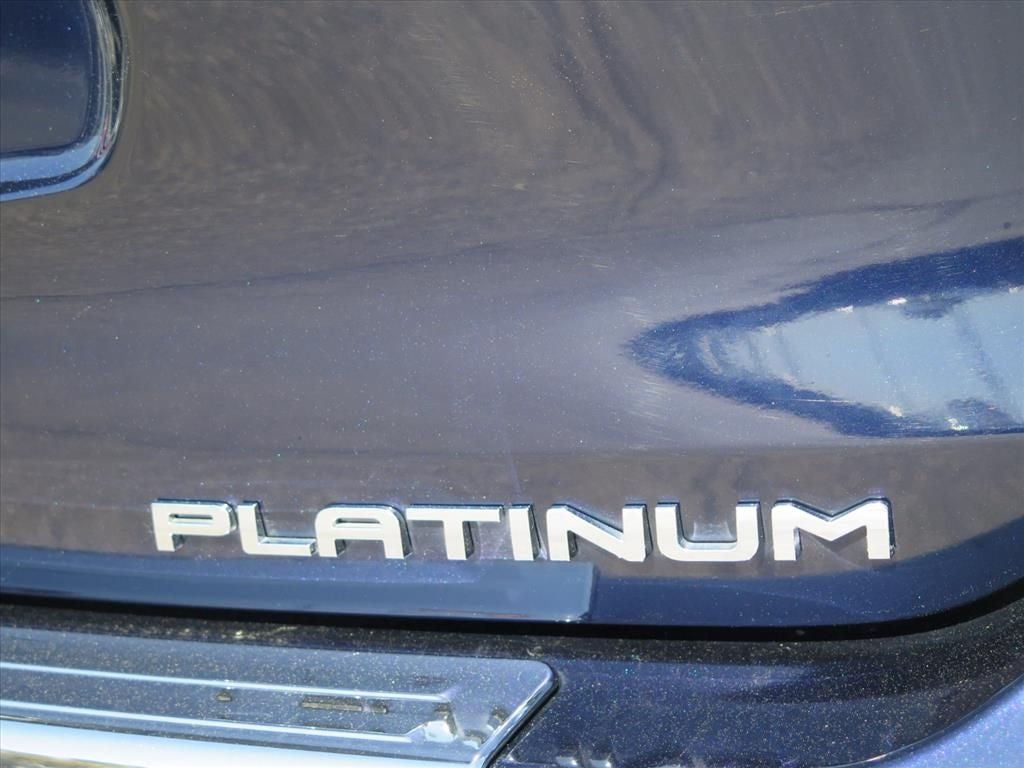 2024 Toyota Highlander Platinum