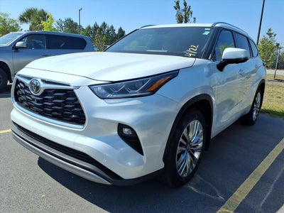 2025 Toyota Highlander Platinum