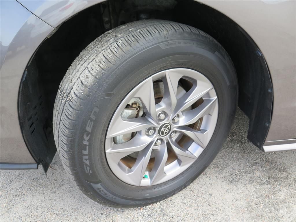 2022 Toyota Sienna XLE