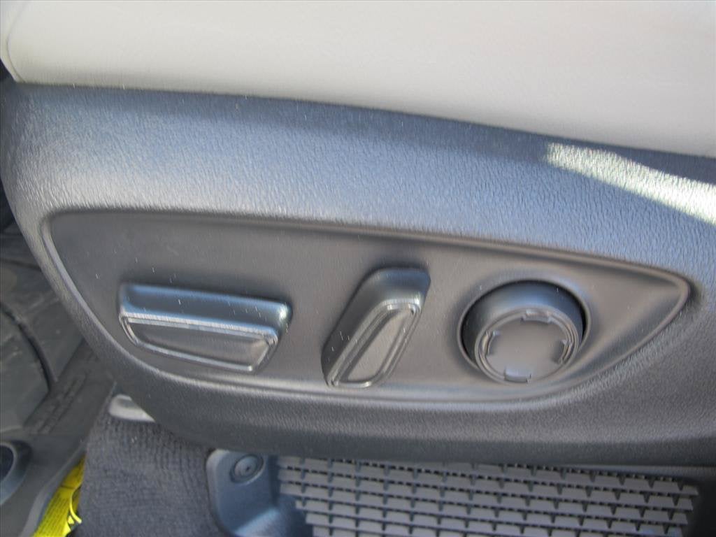 2026 Toyota Sienna XLE 8 Passenger