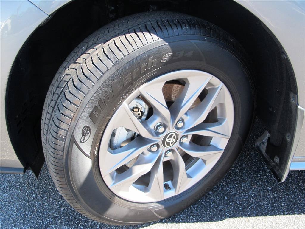 2026 Toyota Sienna XLE 8 Passenger