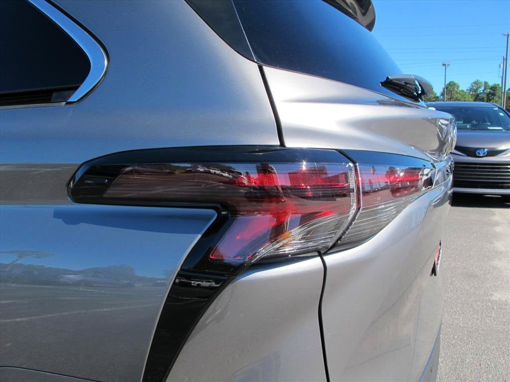 2026 Toyota Sienna XLE 8 Passenger