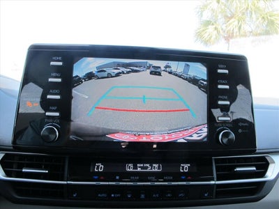2023 Toyota Sienna XLE 8 Passenger