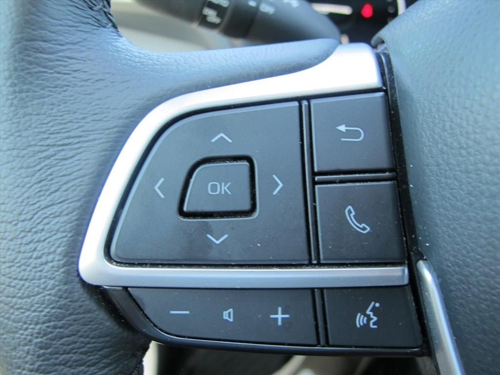 2023 Toyota Sienna XLE 8 Passenger