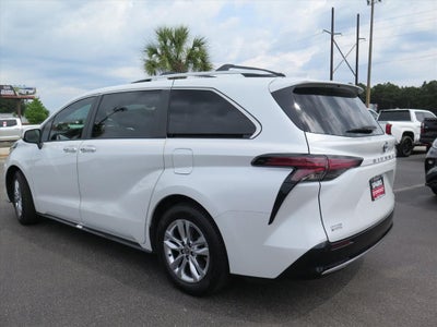 2023 Toyota Sienna Limited 7 Passenger