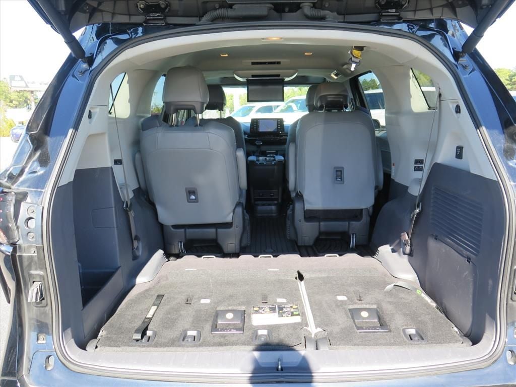 2024 Toyota Sienna Limited 7 Passenger