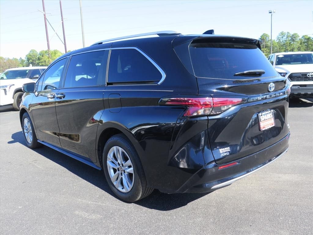 2024 Toyota Sienna Limited 7 Passenger