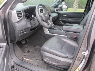 2022 Toyota Tundra Hybrid Platinum