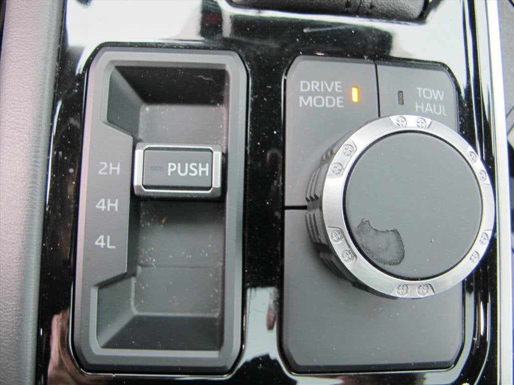 2022 Toyota Tundra Hybrid Platinum