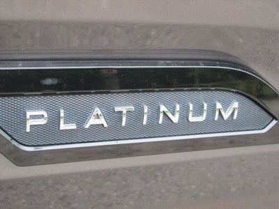 2022 Toyota Tundra Hybrid Platinum