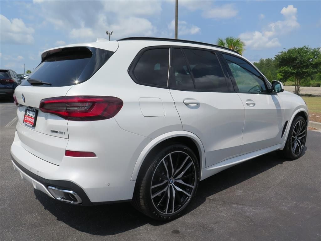 2023 BMW X5 sDrive40i
