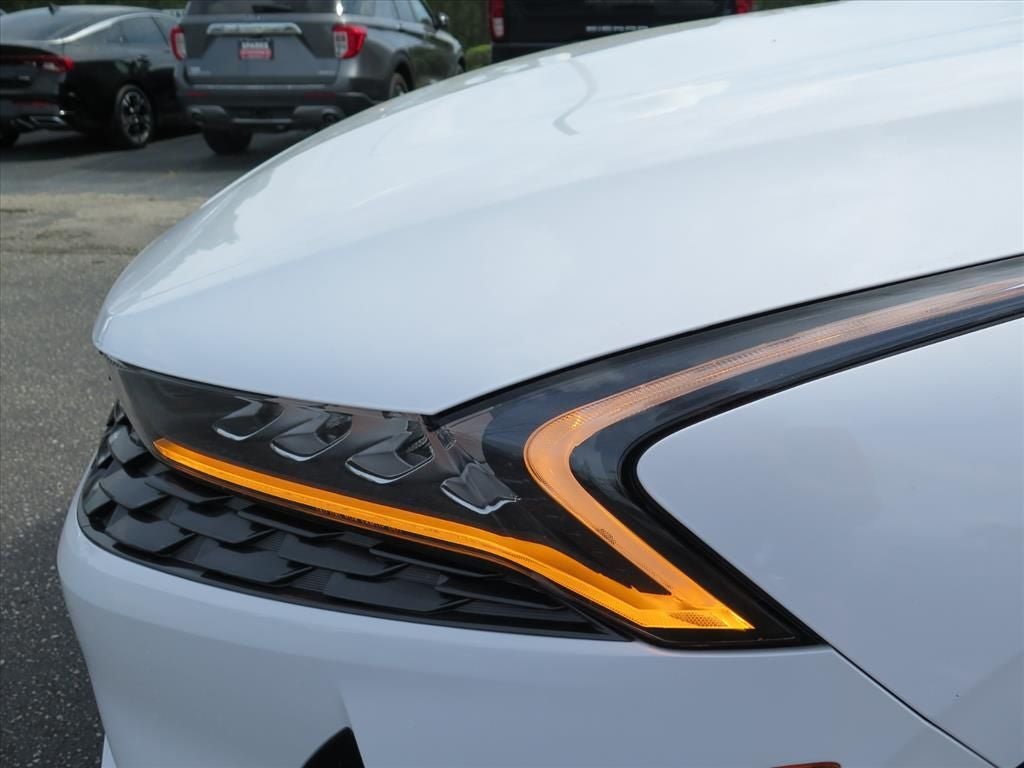 2023 Kia K5 EX