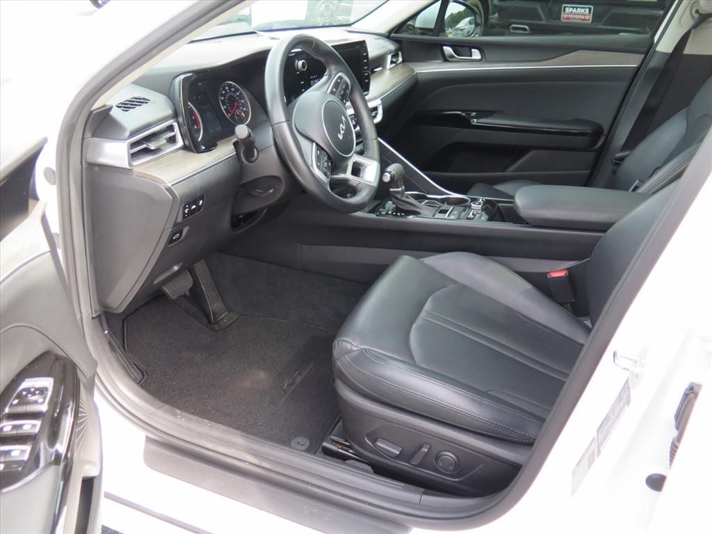 2023 Kia K5 EX