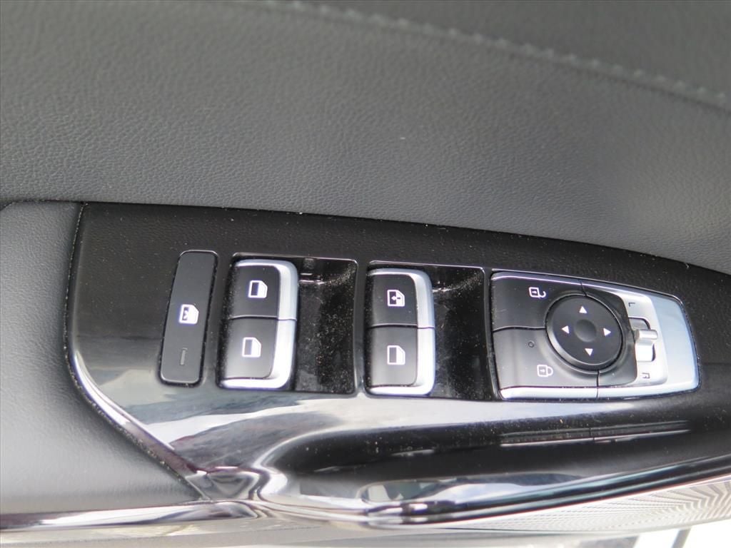 2023 Kia K5 EX