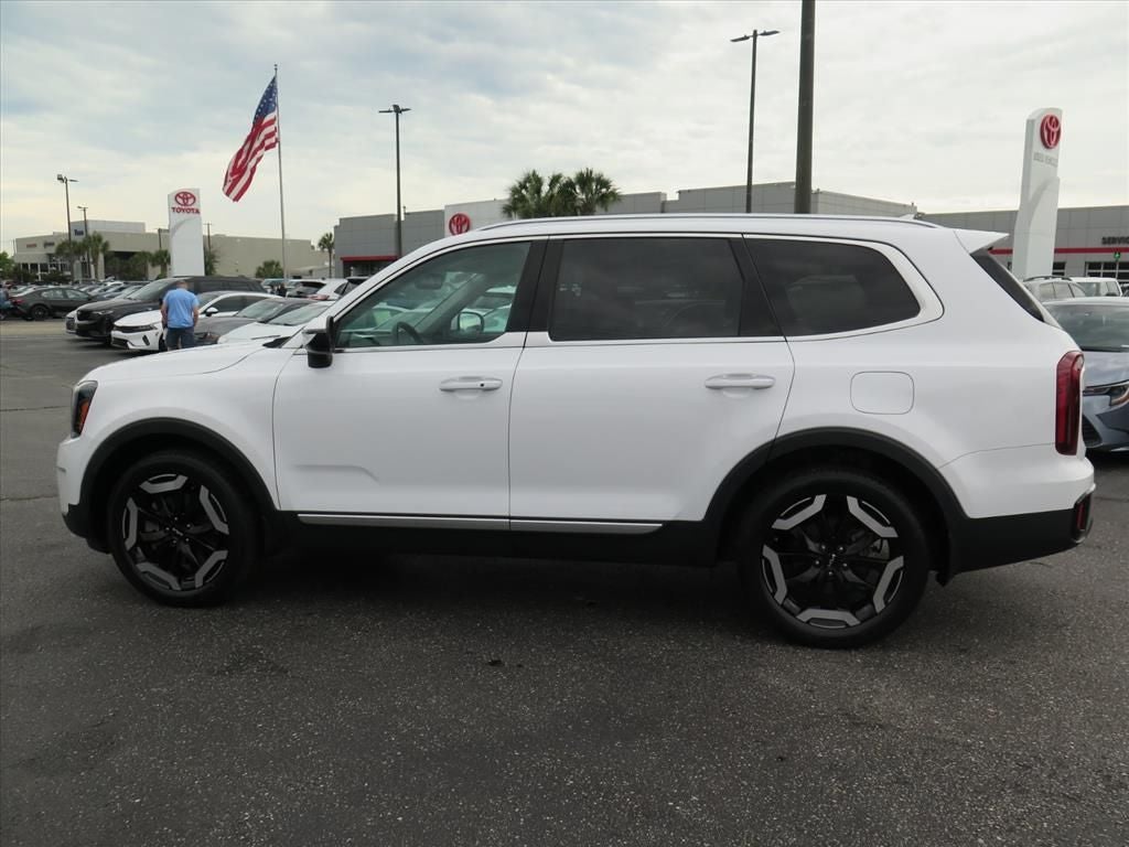 2023 Kia Telluride S