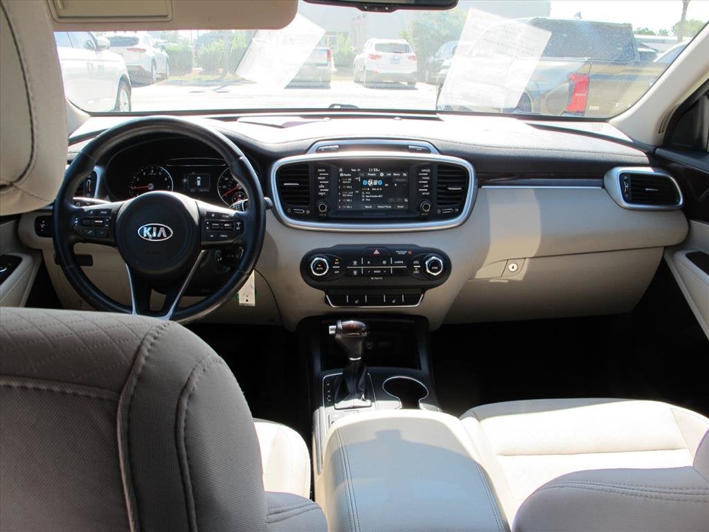 2017 Kia Sorento LX