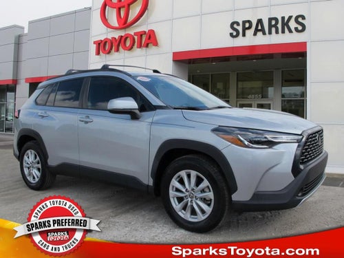 2022 Toyota Corolla Cross LE