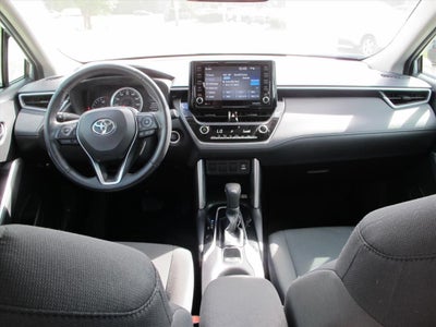2022 Toyota Corolla Cross LE