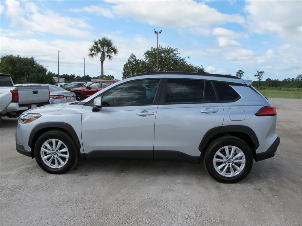 2022 Toyota Corolla Cross LE