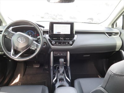2023 Toyota Corolla Cross XLE