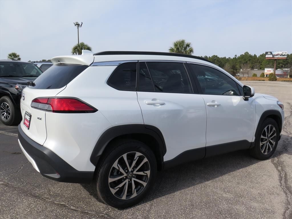 2023 Toyota Corolla Cross XLE