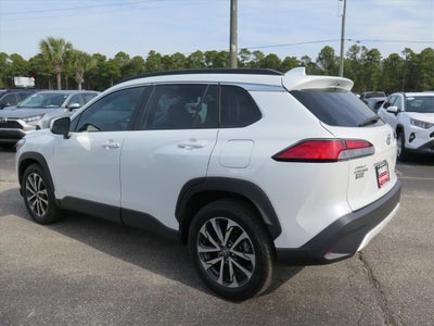 2023 Toyota Corolla Cross XLE