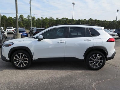 2023 Toyota Corolla Cross XLE