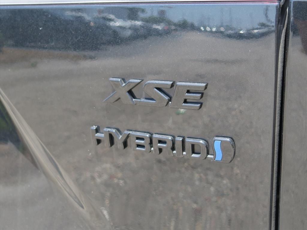 2024 Toyota Corolla Cross Hybrid XSE