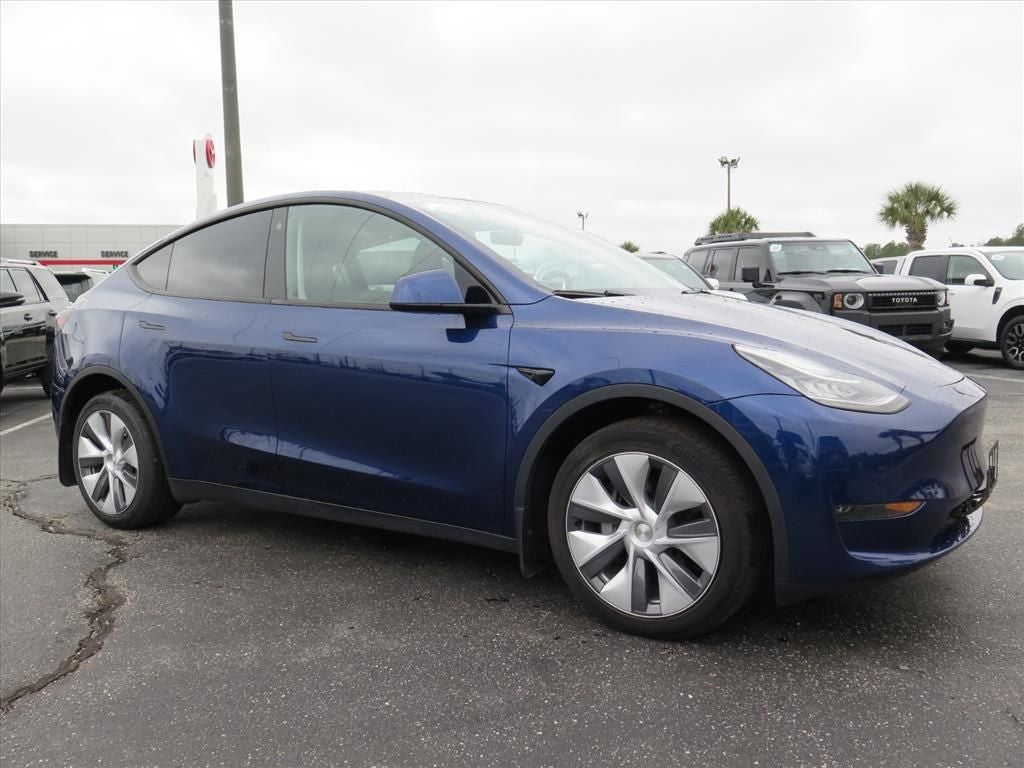 2023 Tesla Model Y Long Range