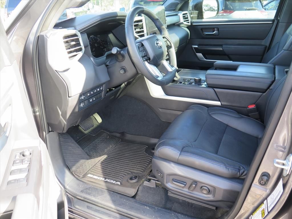 2025 Toyota Sequoia Platinum