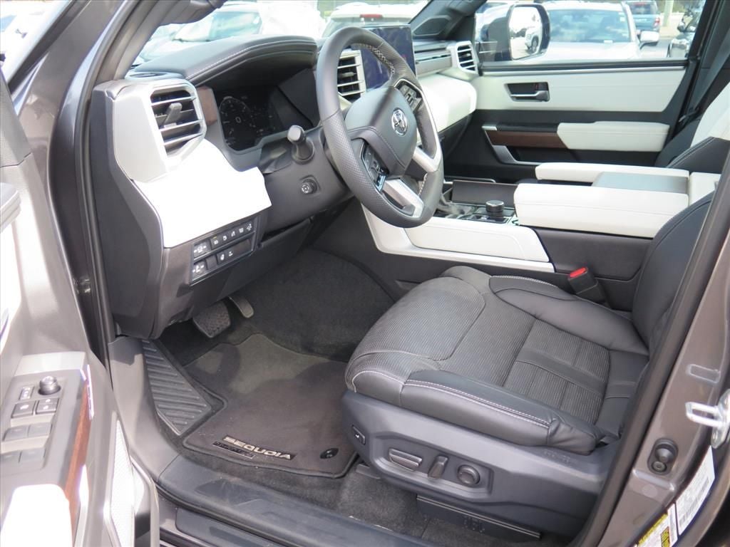 2024 Toyota Sequoia Capstone