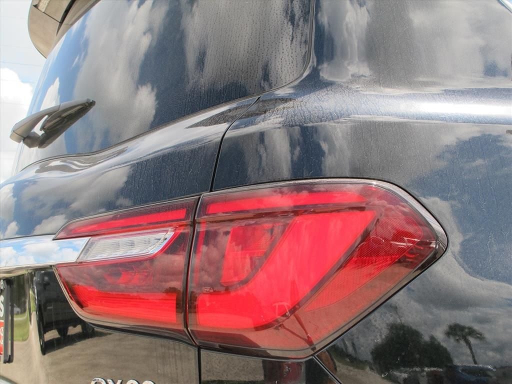 2019 INFINITI QX80 LUXE