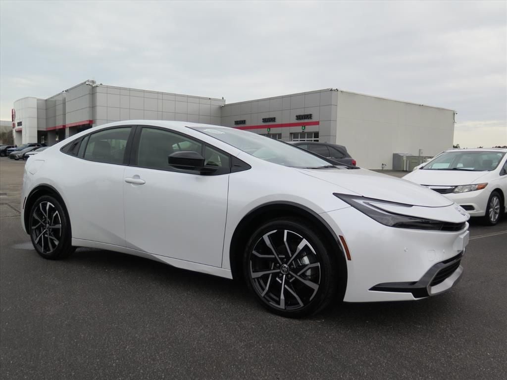 2025 Toyota Prius Plug-In Hybrid XSE