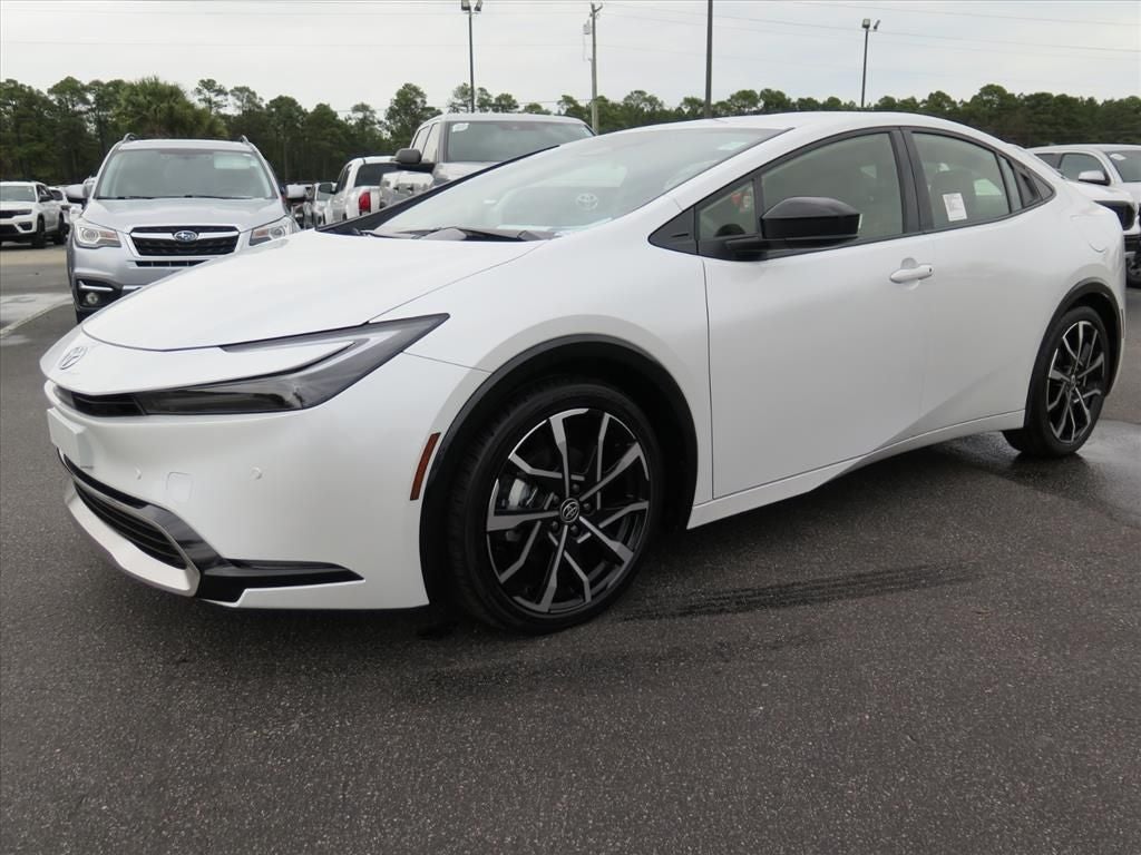 2025 Toyota Prius Plug-In Hybrid XSE
