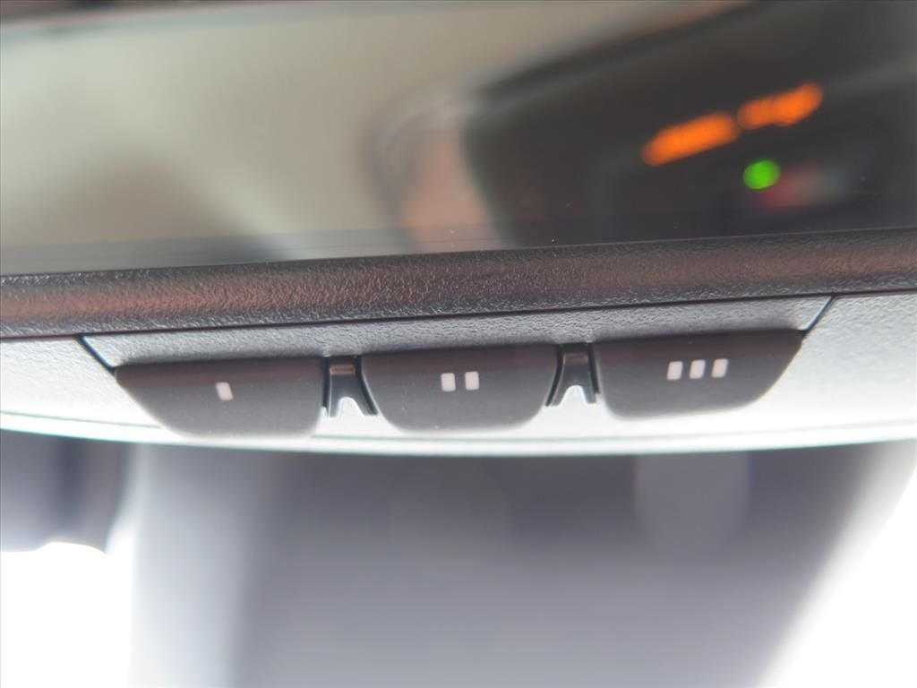 2025 Toyota Prius Plug-In Hybrid XSE