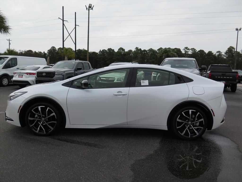 2025 Toyota Prius Plug-In Hybrid XSE