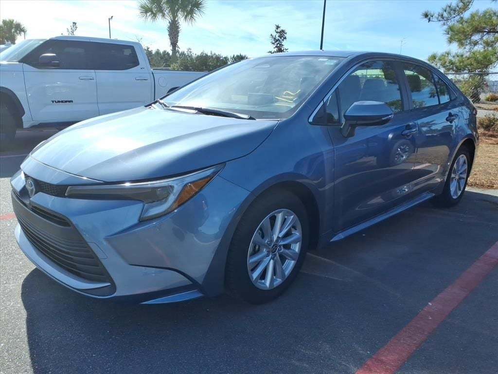 2025 Toyota Corolla Hybrid XLE