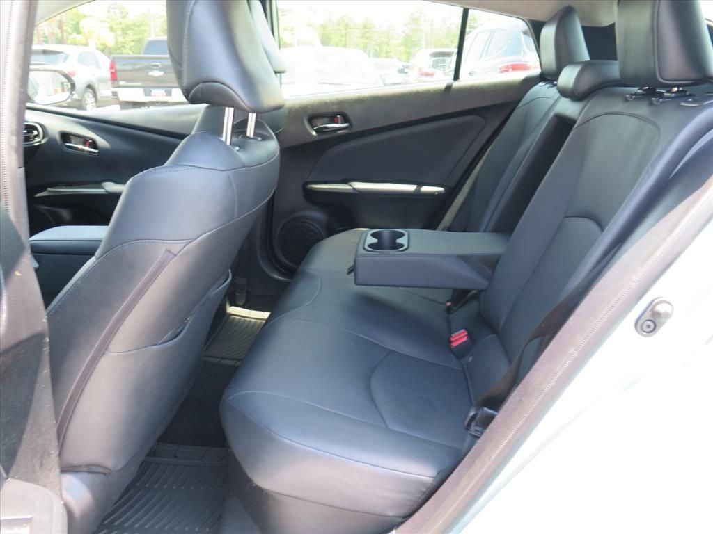 2020 Toyota Prius XLE
