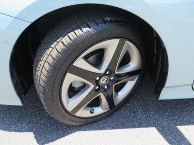 2020 Toyota Prius XLE