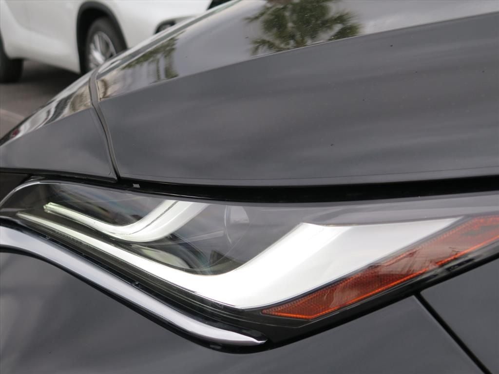 2024 Toyota Venza LE