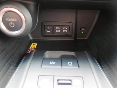 2024 Toyota Venza LE