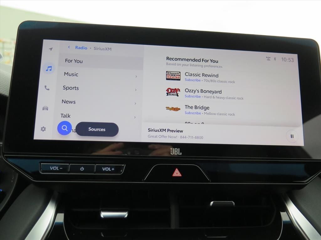 2024 Toyota Venza LE