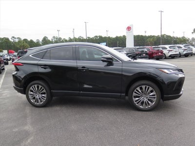 2024 Toyota Venza LE